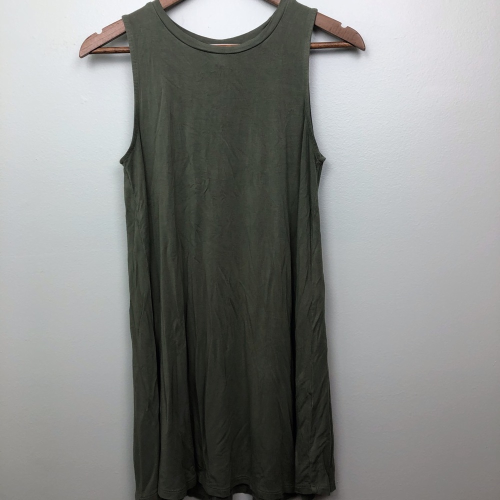 🌿 Forever 21 Green Casual Summer Time Dress Small